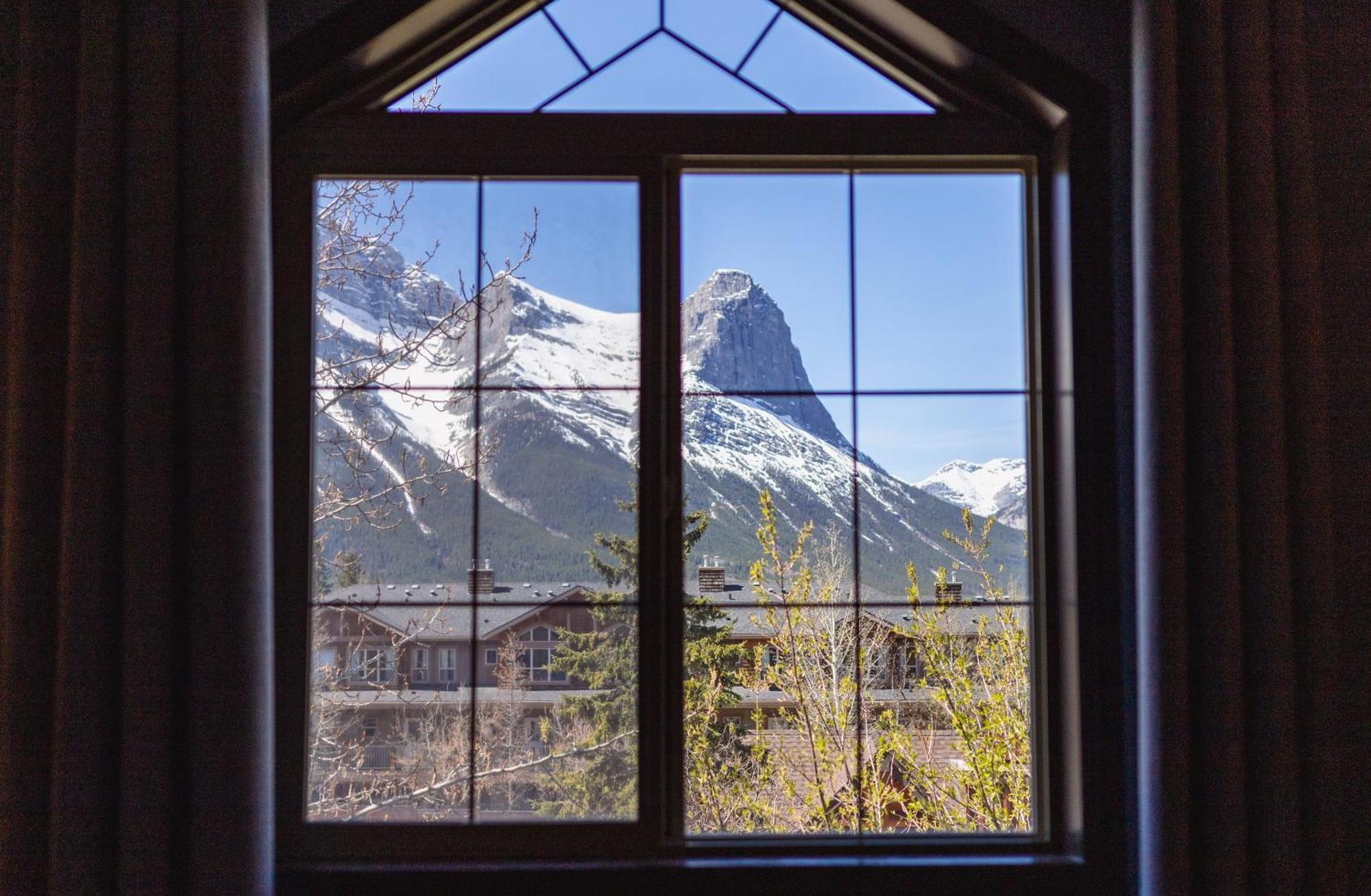 Grassihaus Mountain Getaway Lejlighed Canmore Eksteriør billede