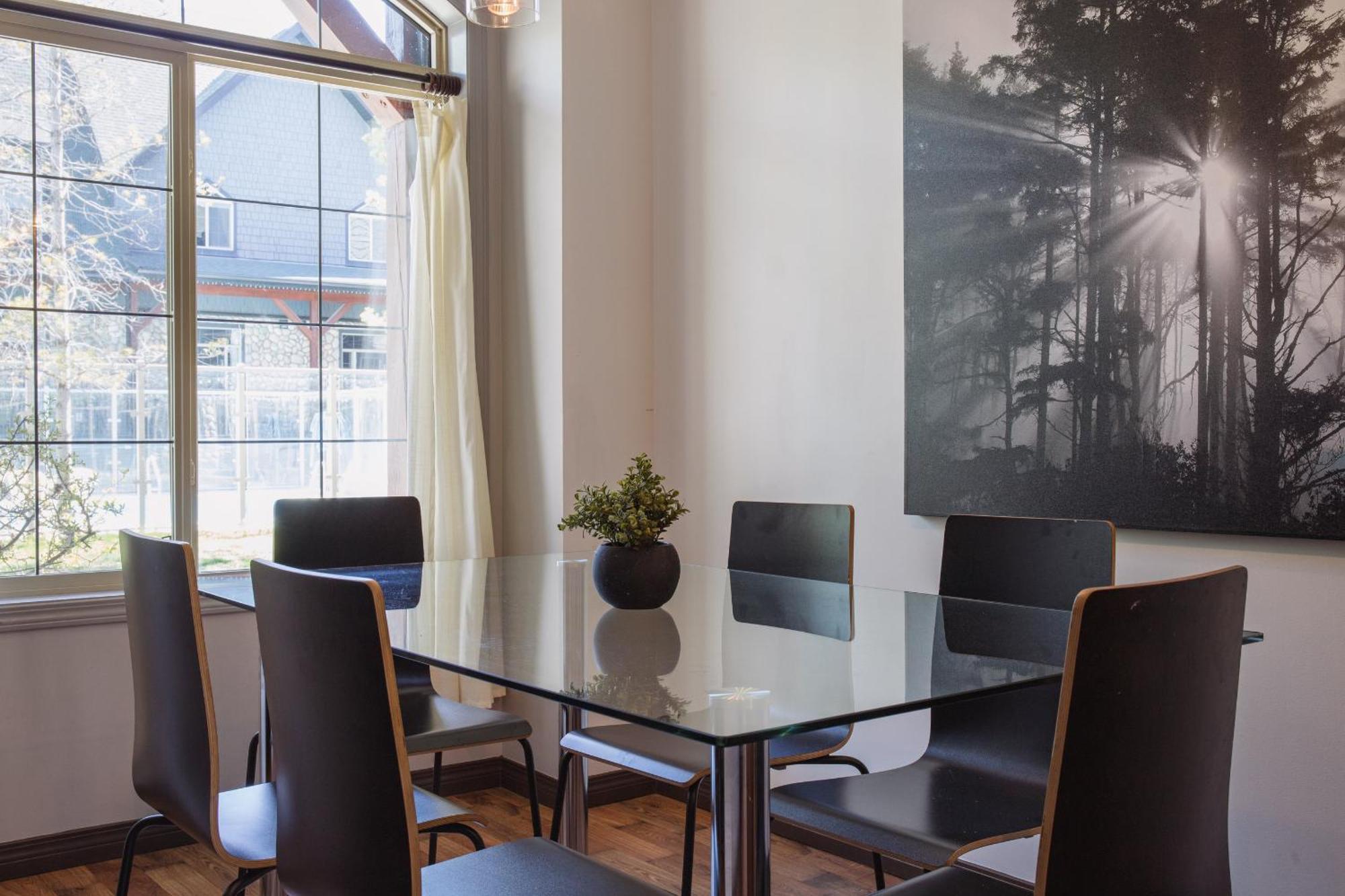 Grassihaus Mountain Getaway Lejlighed Canmore Eksteriør billede